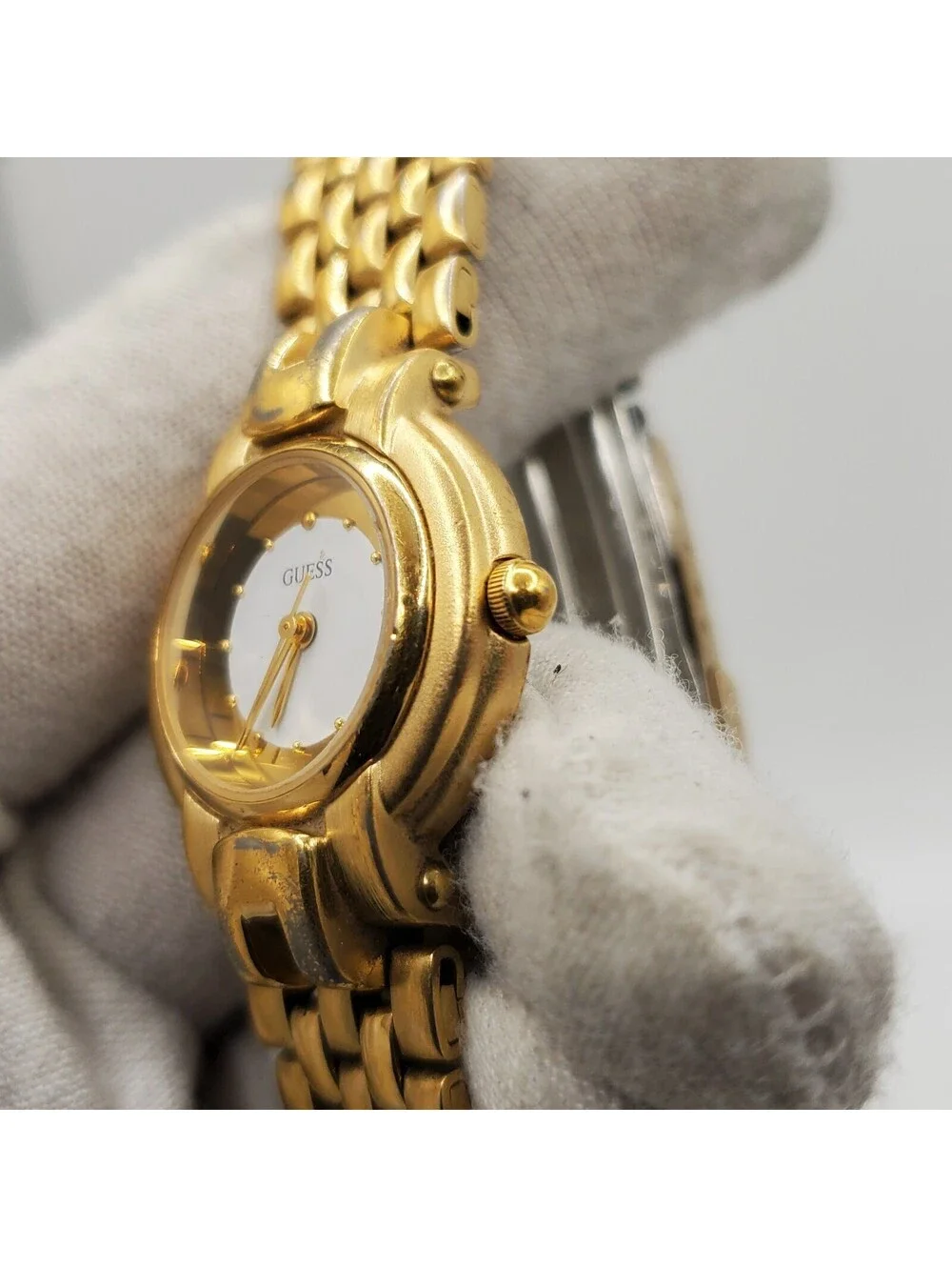 Guess Watch Womens 24mm Gold Tone Round Dial New Battery